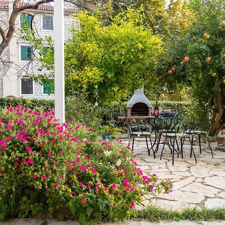 Apartment Jurasin Kaštela Kültér fotó