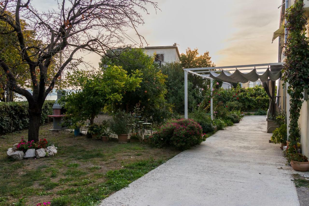Apartment Jurasin Kaštela Kültér fotó